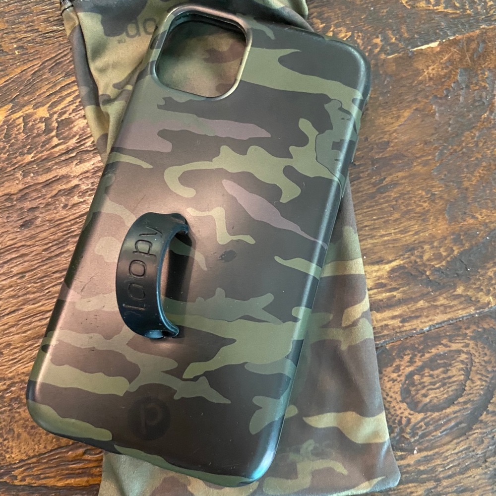 iPhone 11 camo loopy case